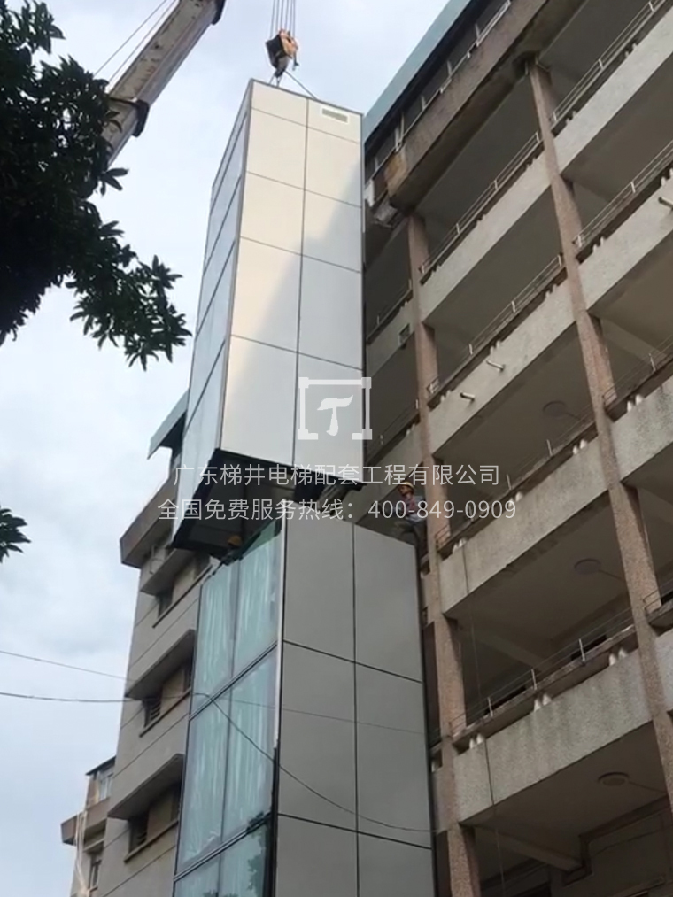 吊裝過(guò)程